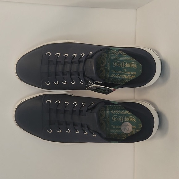 Skechers Snoop Dog Men's Dark Blue And White Sneakers with Green Accents - Picture 9 of 11